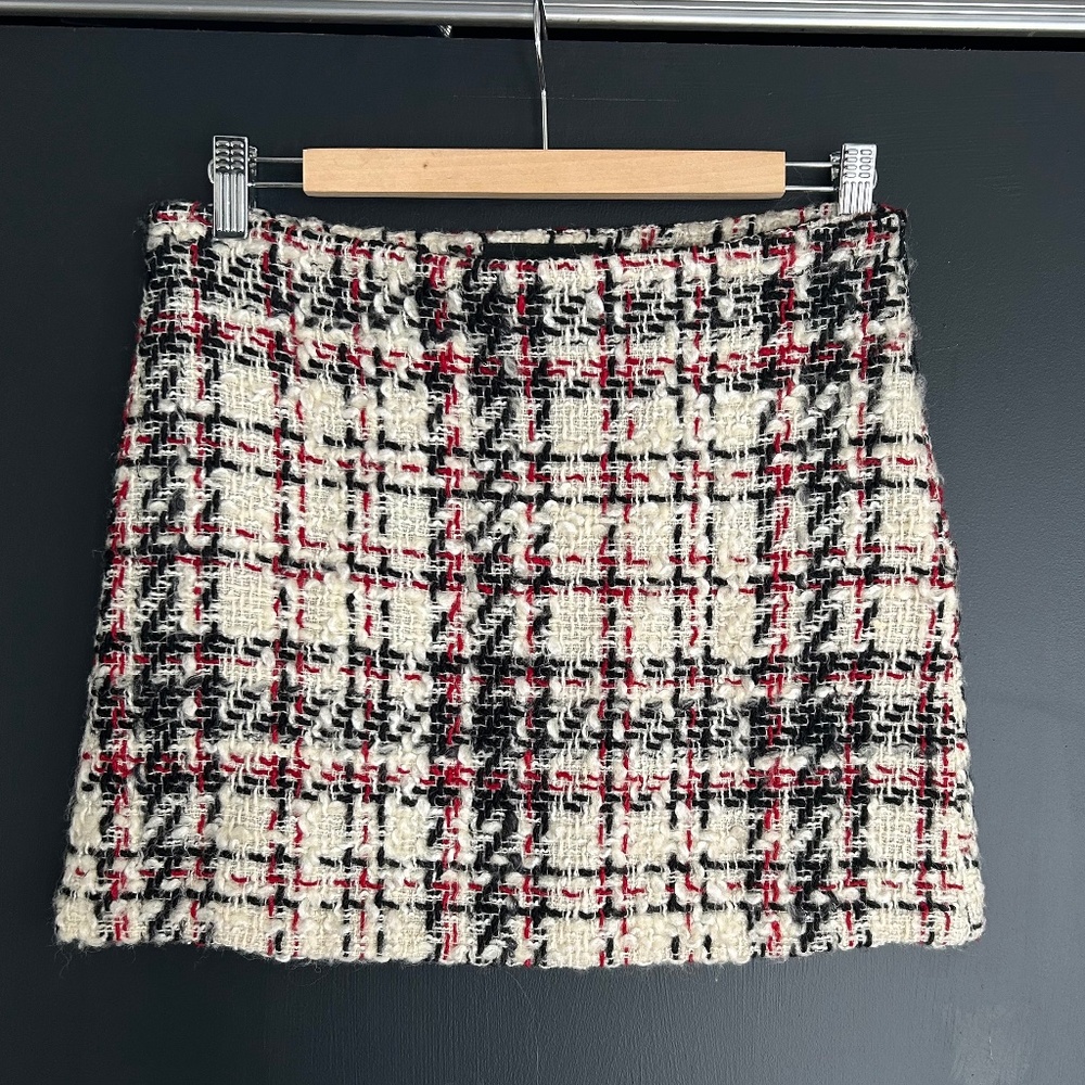 Vintage Zara Women tweed skirt Sz 4